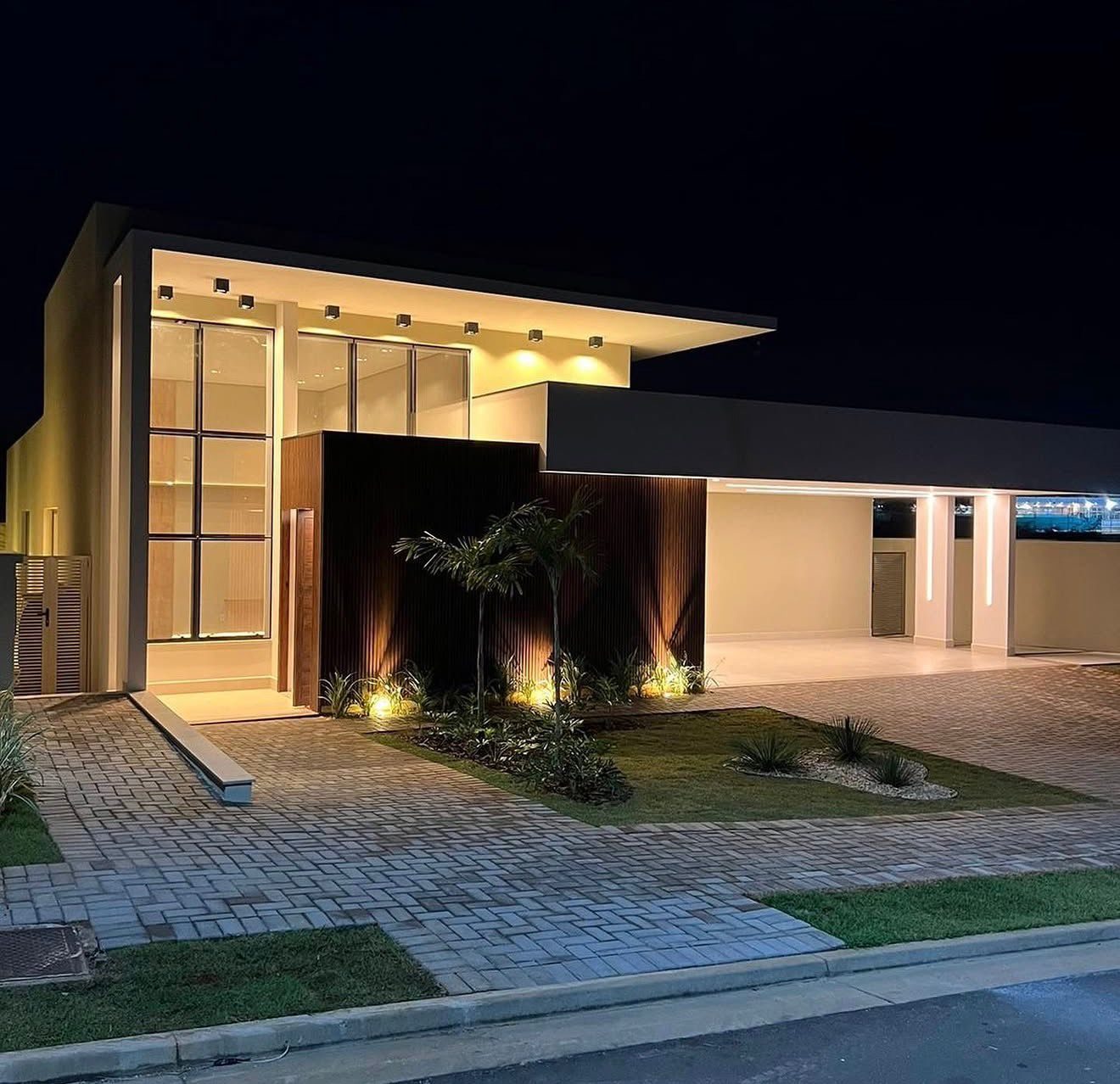 Residência em Alphaville Nova Esplanada